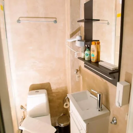 Ermou Downtown By Hospitality Box דירה